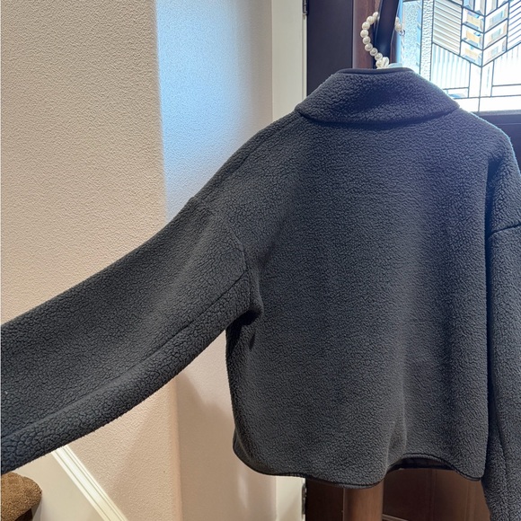 The North Face Women’s Charcoal Fleece Jacket - Picture 9 of 9